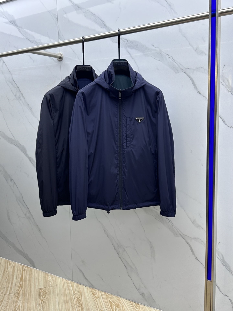Pra*a outwear